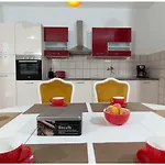 Large Between Split And Trogir Apartman